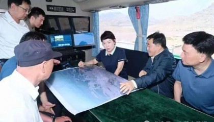 内蒙古自治区主席王莉霞赶赴巴彦淖尔，现场指挥搜救工作