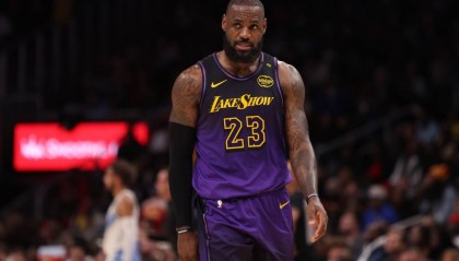 8天假期！詹姆斯明日大概率不会出战对阵森林狼