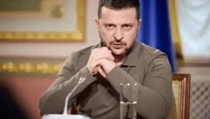 泽连斯基大难临头，美俄穷追猛打，乌军有大动作，局势一触即发