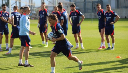 莫德里奇官宣加盟AC米兰！38岁魔笛圆梦红黑军团，6座欧冠王者能否重铸意甲王朝？