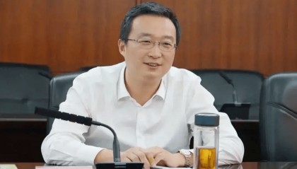 两个万亿城市市委书记调整，接任者均来自国企