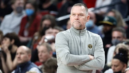 掘金官宣解雇主帅马龙 又宣布和总经理布斯分道扬镳