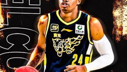 广东新外援首秀仅得2分 杜锋：就当是给他一堂训练课