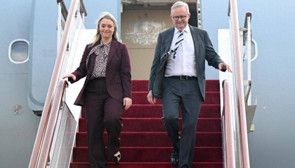 澳大利亚总理刚到上海，表达不希望改变台海现状，解放军用实弹划给“外部势力”看红线