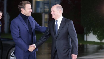 欧洲多国领导人紧急开会，最大的分歧是……北约秘书长表态：欧洲准备为乌提供安全保障