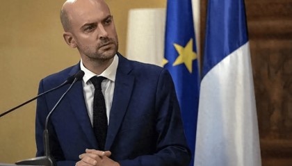 中法发布联合声明，给特朗普送了份“大礼”，法外长一语轰动舆论