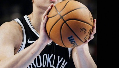 篮网官宣裁掉崔永熙 后者将在纽约进行手术