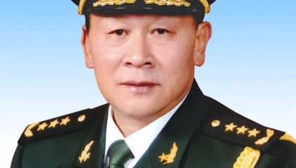 梁光烈同志生平