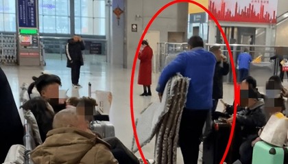 网传“车站摆拍铺放座椅垫”，达州车务段官方通报：不属实，已安装使用50张座椅垫