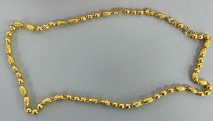金项链里发现大量不明金属，多家金店中招，警方：2人在黄金中掺铼