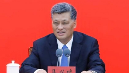 新疆维吾尔自治区党委书记调整