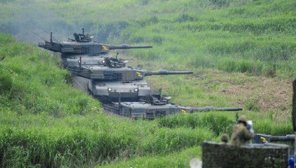 日本自卫队坦克炸膛致3人死亡