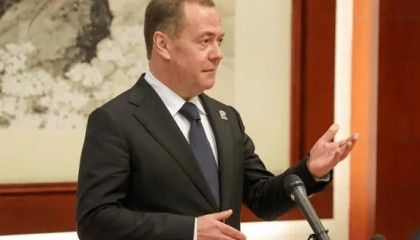 中俄关系一夜巨变！普京对华摊牌，派人送上亲笔信，中方果然没看错人！