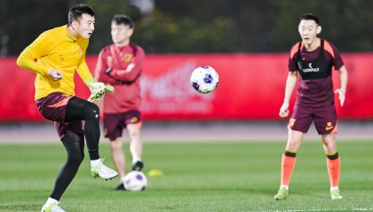 国足前瞻：再战日本拒绝惨案守住信心 放手一搏期待奇迹