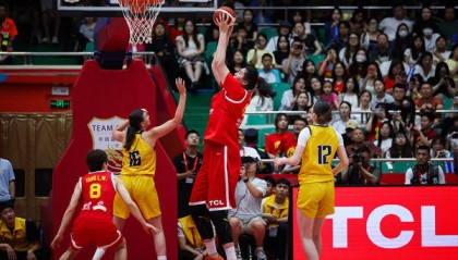 狂胜67分！张子宇16+7杨舒予22分 中国女篮再擒波黑