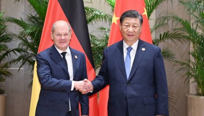 习近平会见德国总理朔尔茨