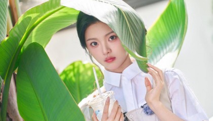 赵丽颖怼粉、赵露思告粉，这一届“花粉”的事业心比女明星更强？