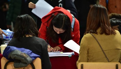 民办中学新聘教师未入职就被炒，不能“自认倒霉”