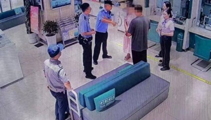 “我是学校老师，想订300份炸鸡！”汉中民警“搅黄大单”！