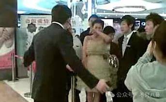 好嚣张!他和老婆上节目,却半夜偷着和老婆闺蜜联系?