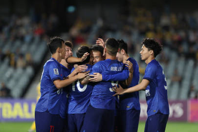 2球领先遭绝平!亚冠-于汉超传射 申花2-2中央海岸水手