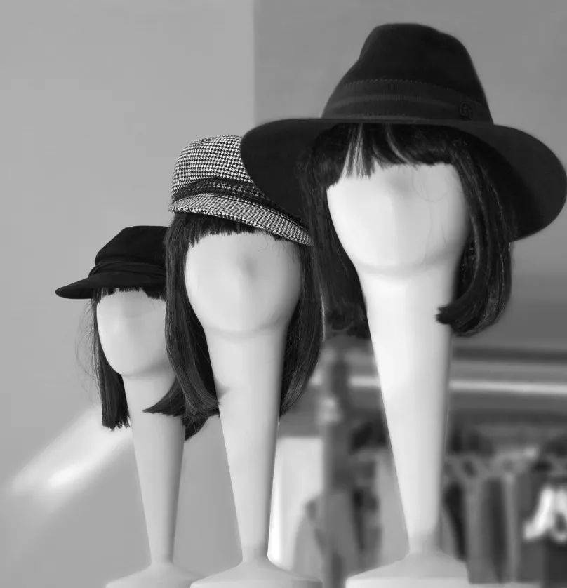 洗剪吹太贵,倒逼年轻人出国理发