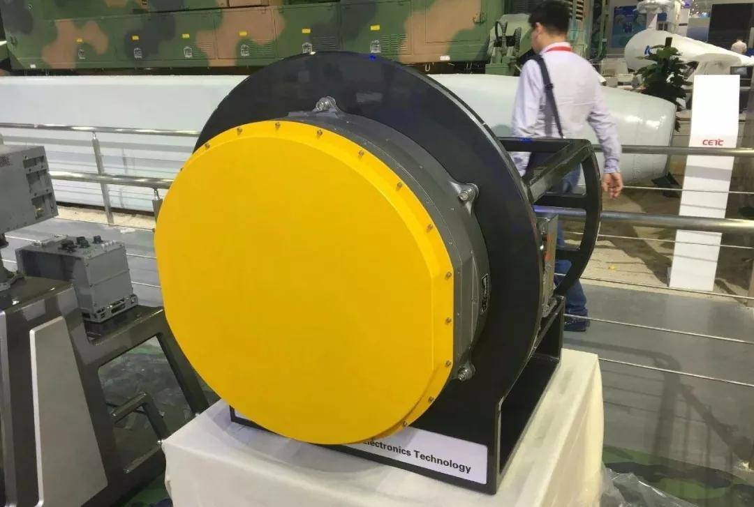 歼-10C赢在哪里?巴防长证实:印巴空战歼-10CP成功逼退“阵风”