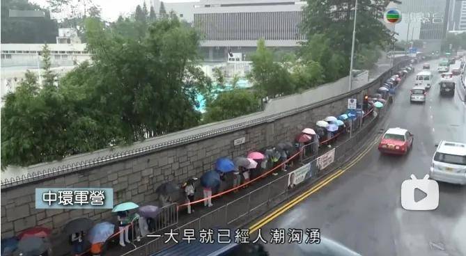 凭什么每次都让香港群众先看航母?香港:世界各国的航母我都见过