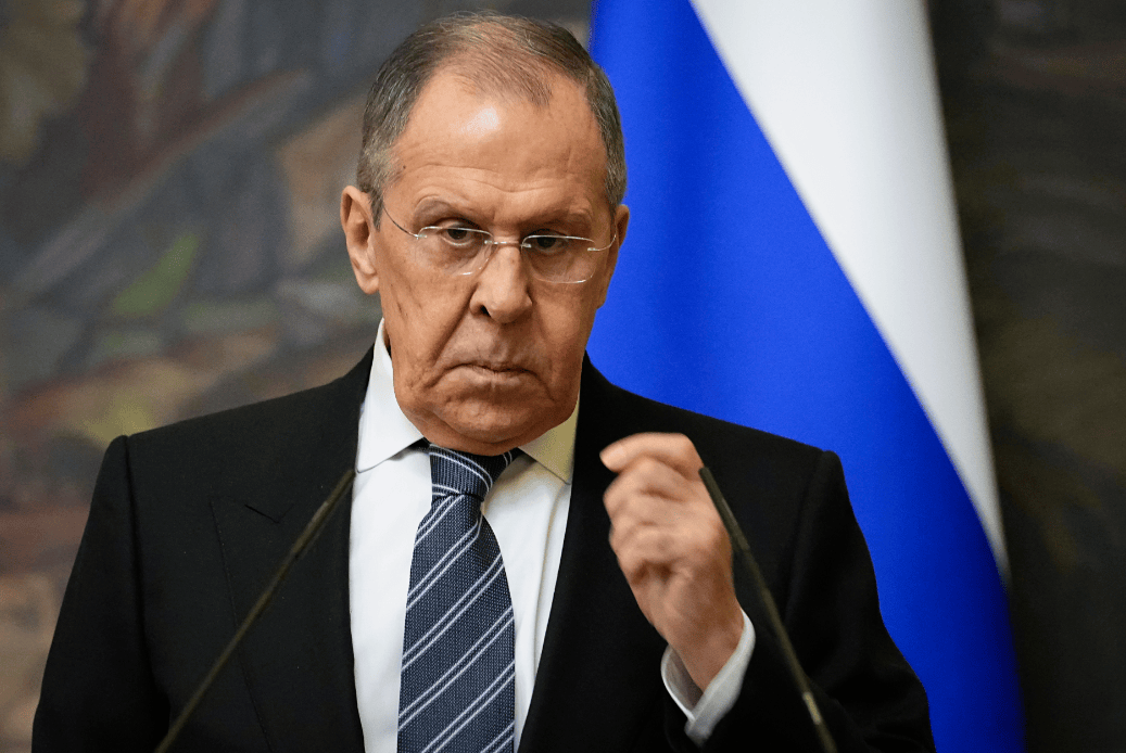 事情越闹越大,会晤中美外长后,拉夫罗夫专机直飞朝鲜,美核潜艇突抵冰岛