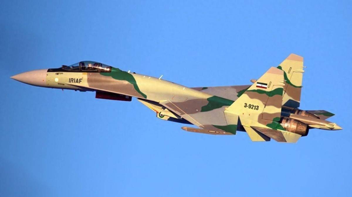 俄军大运刚刚离开,伊朗军用机场突发爆炸,苏-35比歼-10先到货?