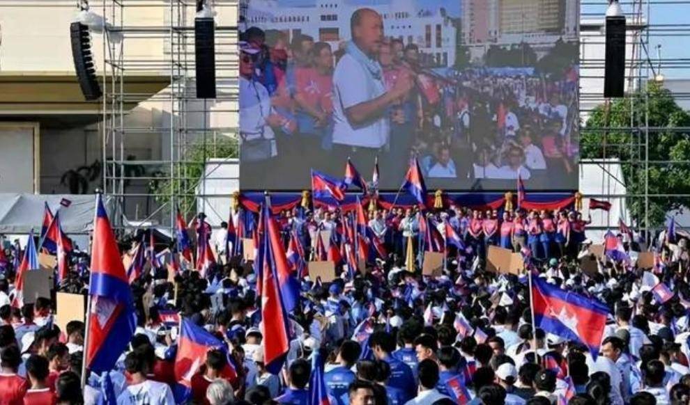 民调结果公布,佩通坦本人结局已定?泰国新总理已浮出水面,洪森放话奉陪到底