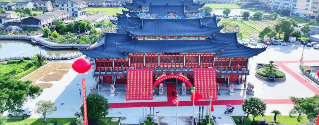 温州一李姓孩子考上北大,当地在李氏宗祠大办仪式,还“惊动了宗族长老”,当地回应