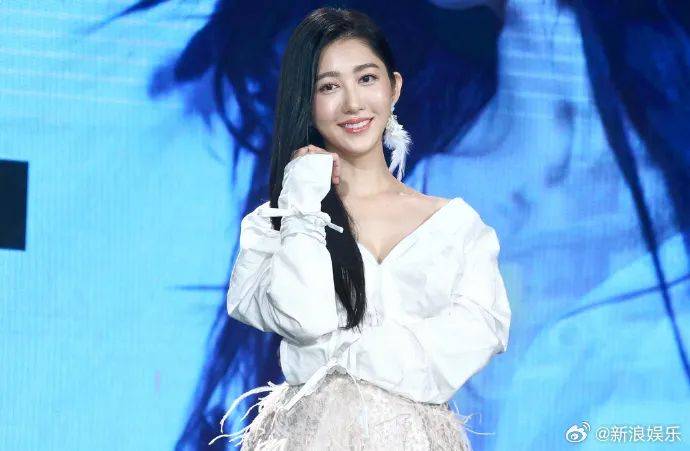 突然爆炸!知名女演员自曝:痛到大哭眩晕