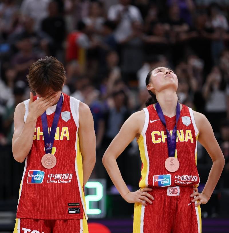 杨舒予谈落泪:和姐姐们最后一次打亚洲杯,人生总要有点挑战