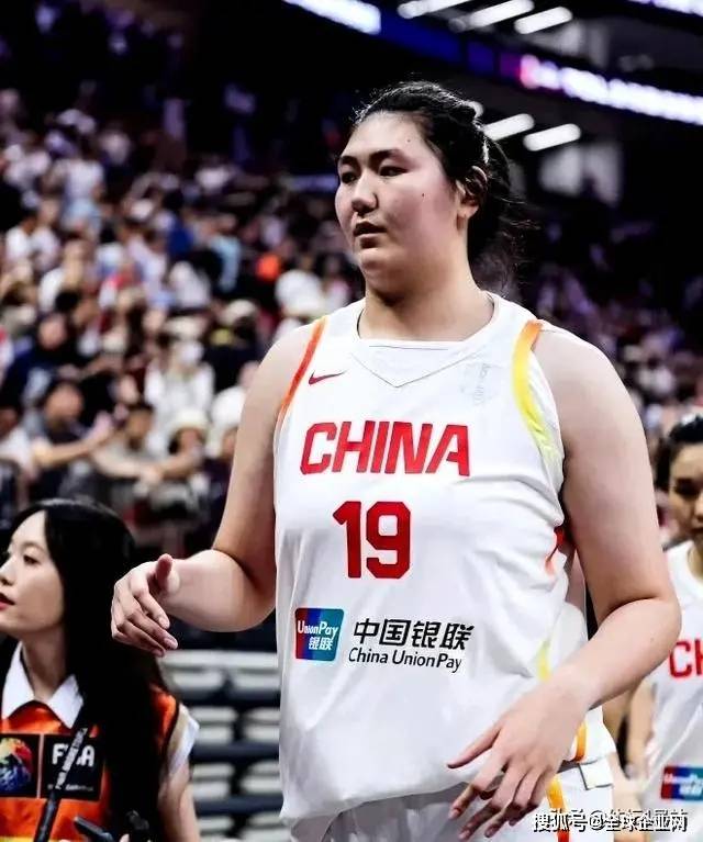 中国女篮亚洲杯奖金：张子宇、王思雨等2万-5万，宫鲁鸣20万