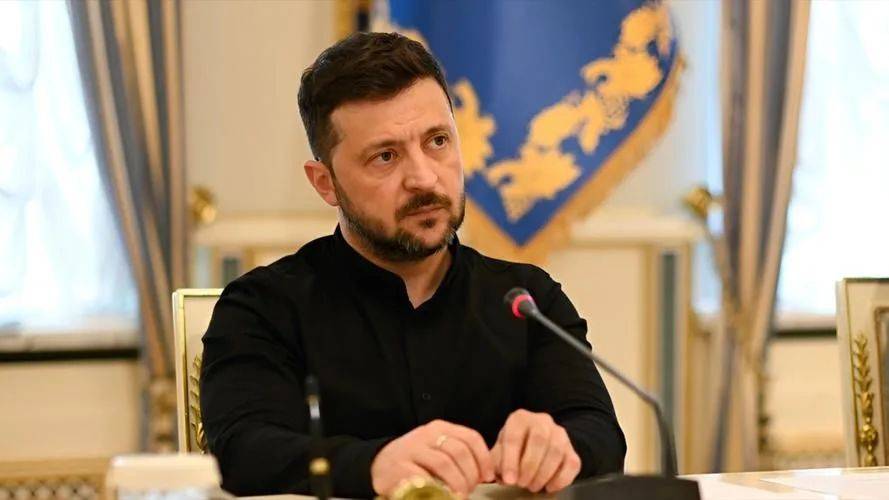 泽连斯基一反常态释放信号,莫斯科马上回应,俄乌罕见达成一致!