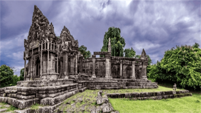 泰柬会晤意味深长!而得到中国明确表态后,最开心的却是特朗普
