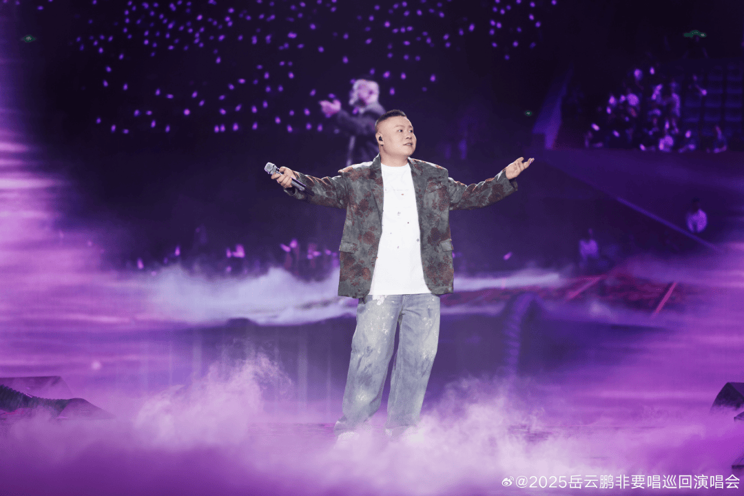 岳云鹏演唱会邀请24年前饭馆同事:十五六岁饭馆打工时,说过“总有一天我要开演唱会”