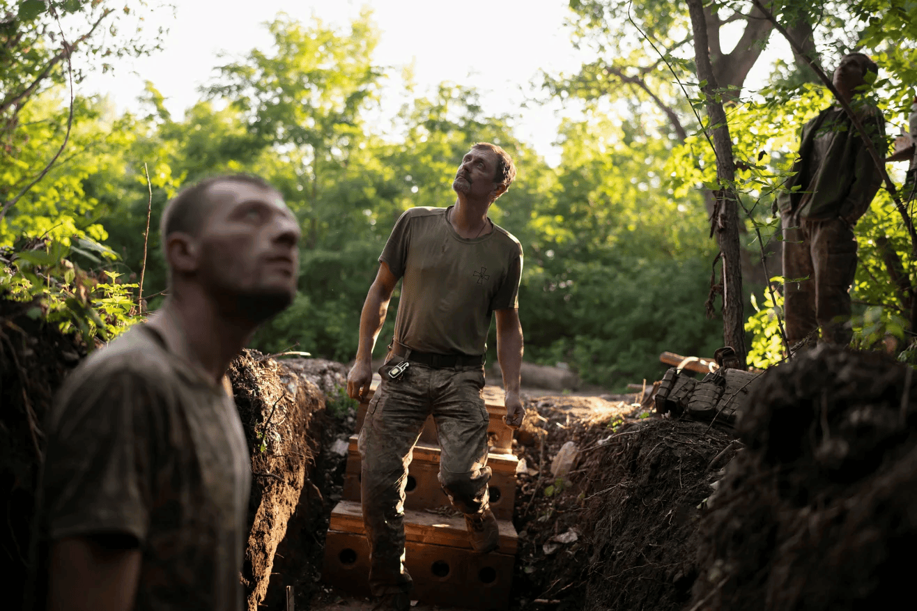 乌军抱怨:前线没有什么乌军步兵 很多人都不想打了