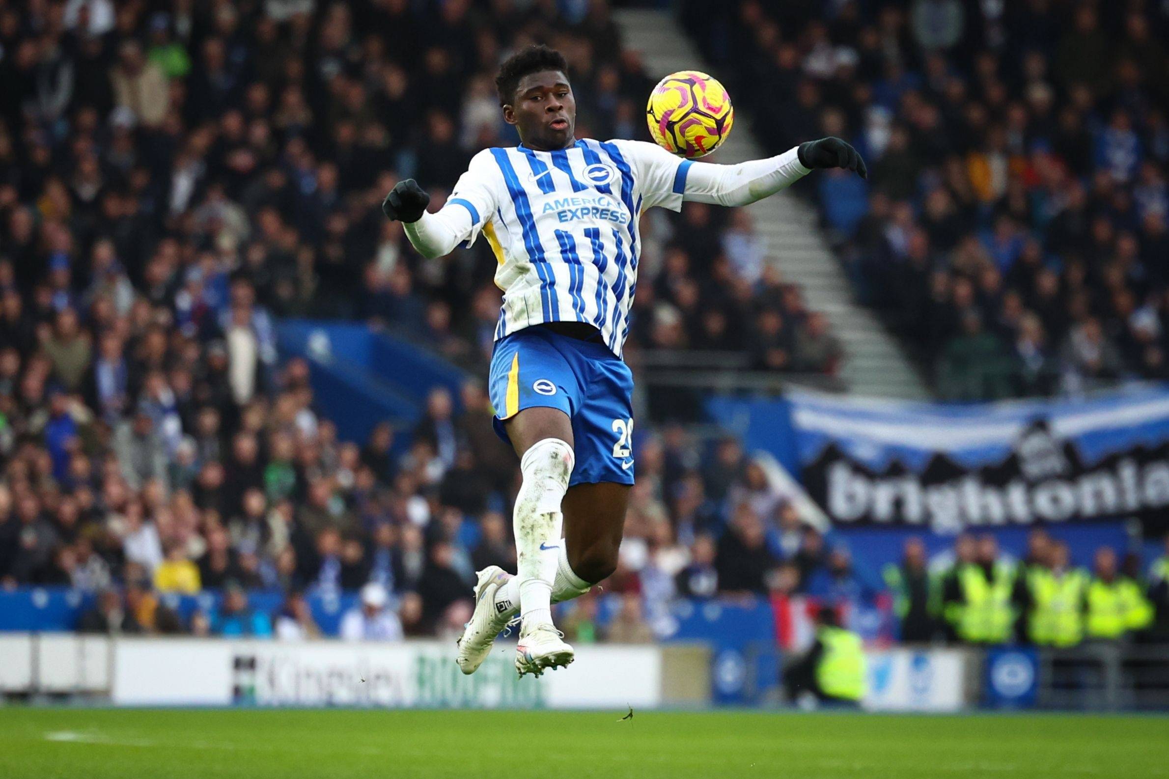 记者:布莱顿对巴莱巴估价高达1亿镑,但我相信他们会降低要价