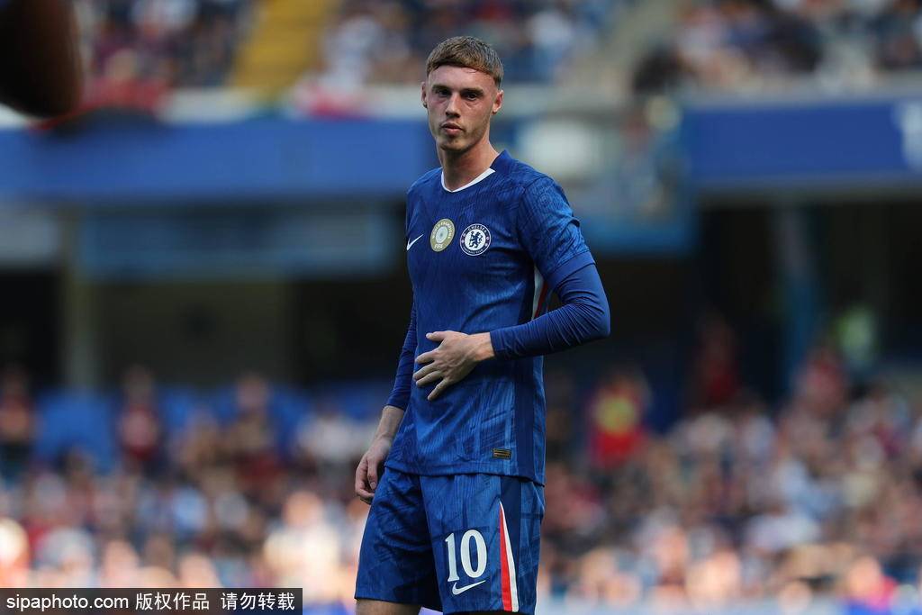 观战台:利物浦打响英超揭幕战 曼联枪手锋线天团火拼