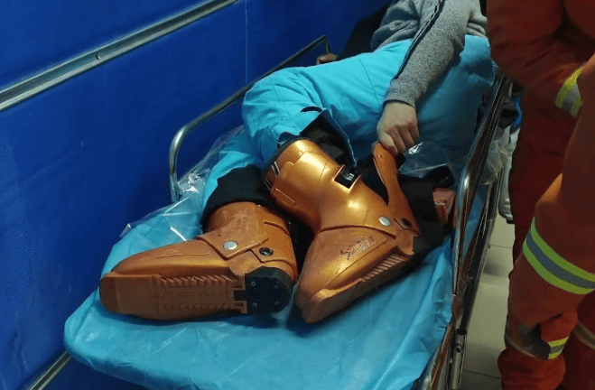 击穿眉骨、扎穿手指…这项人气运动暗藏风险!