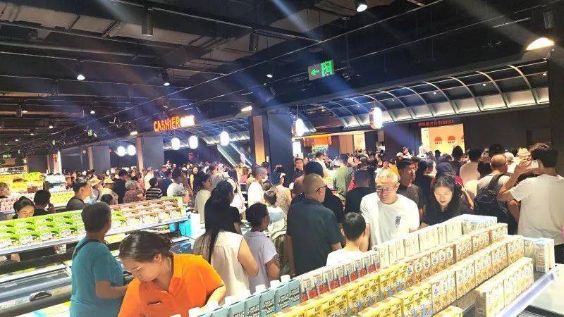 高新区(新市区):新疆首家“胖东来”指导调改店开业当天销售达244万元!同比增长286%