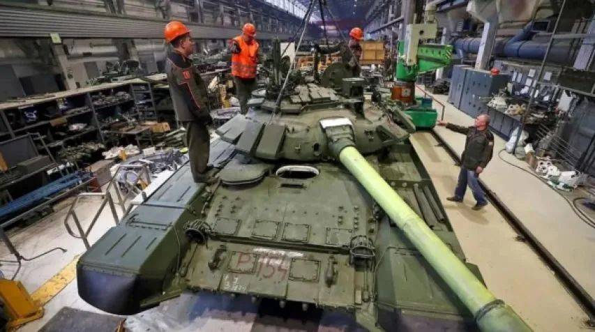 俄乌冲突打了3年多,绍伊古彻底暴露:除打仗不行,各方面都是顶尖高手!普京果然没有看错人