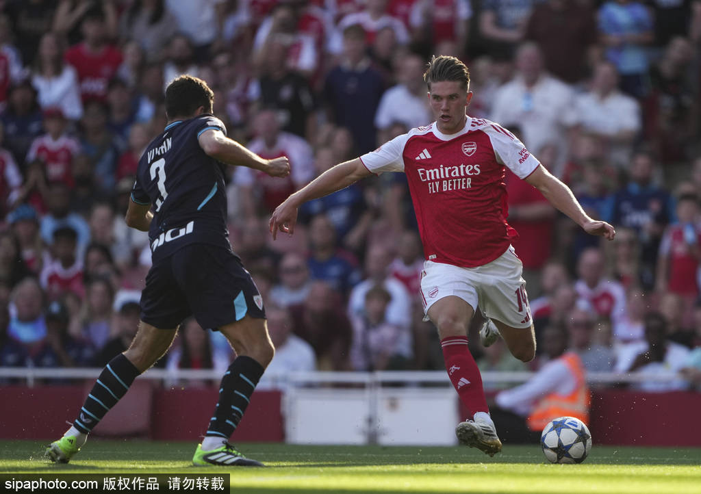 阿森纳喜迎萨卡伤情好转,双核复出助力英超争冠
