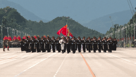 盛大阅兵即将开始,这是今晨的天安门广场!