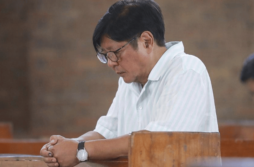 中方水炮毫不留情,十艘菲船全部被浇透,菲律宾“夺岛”大败而归!