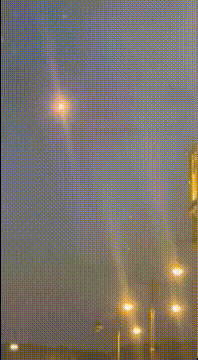 一声巨响,胡塞用导弹证实,卡塔尔被炸是沙特不开火,美军不拦截