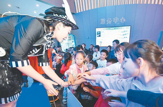 「聚焦首个全国科普月」来,体验别样的科普之旅