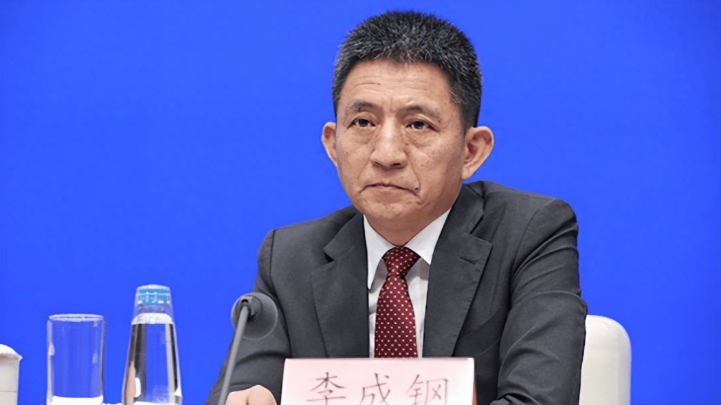 中方通报吉隆坡会谈结果,这4个字的出现,让全世界松了一口气